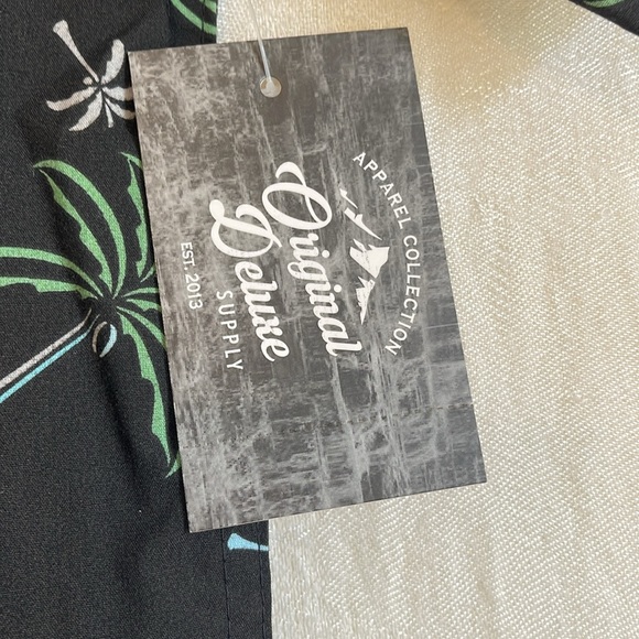 NWT original deluxe men/sz S button up pocket/blk/grn/turq/tan palm tree print - Picture 6 of 8